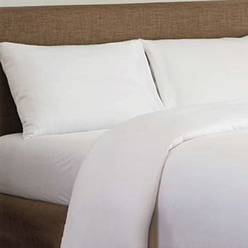 LodgMate 180 ct. White Fitted Sheets - Queen 78"x80"x9" (6/pk)