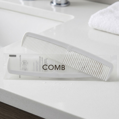6.25" White Comb - 250/bx. 3
