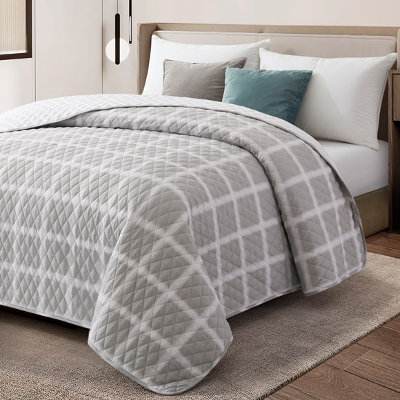 Harmony 7 oz. Coverlet - Queen 94"x96"
