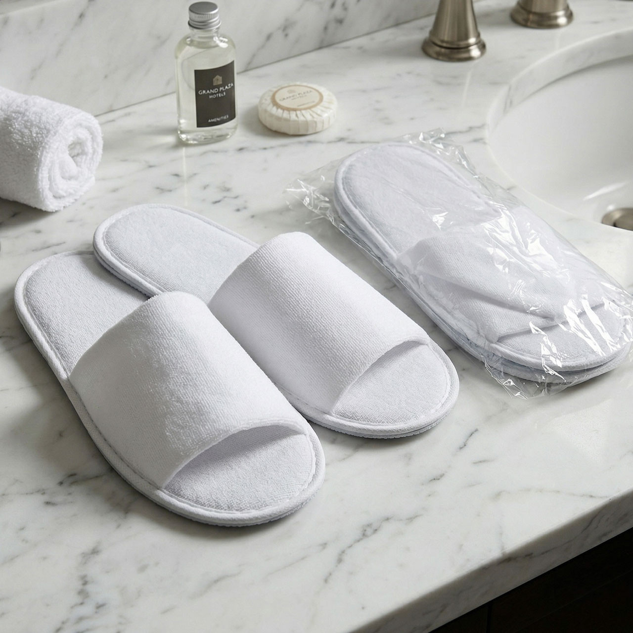 11" White Open Toe Slippers - 50 pairs/cs. 2