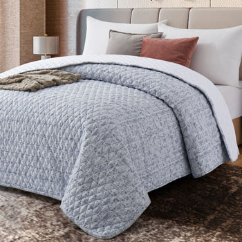 Lattice 7 oz. Quilted Coverlet - Full 84"x96" 1