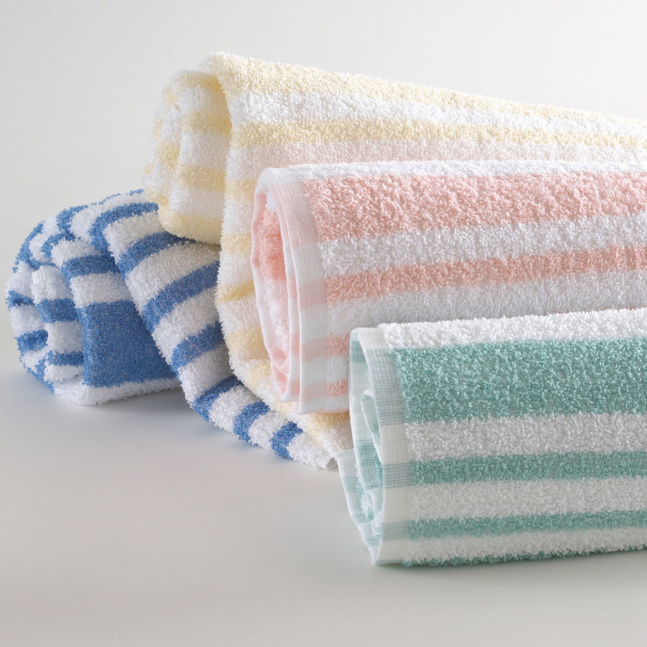 Martex Tropical Stripe 30" x 70" Pool Towel - 15 lbs/dz. 1